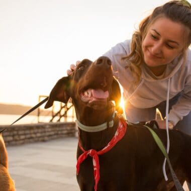 Image of a pro dog walker for a blog post covering where to advertise dog walking services.